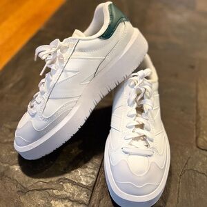 New Balance CT302 White and Green Sneakers women’s 11 / men’s 9